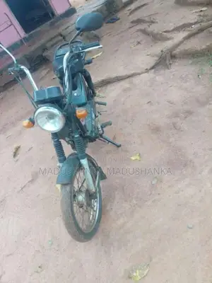 TVS XL Super 2015 Motorbike (Used)