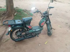 TVS XL Super 2015 Motorbike (Used)