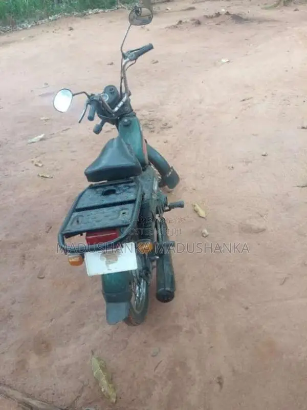 TVS XL Super 2015 Motorbike (Used)