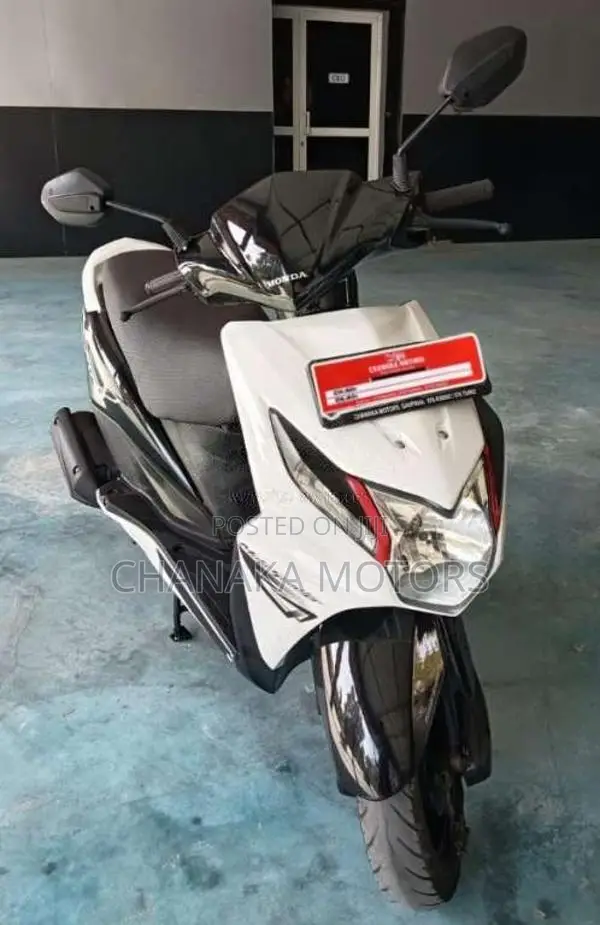 Honda Dio 2015 Motorbike (Used)
