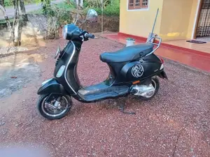 Vespa VXL 125 2018 Motorbike (Used)