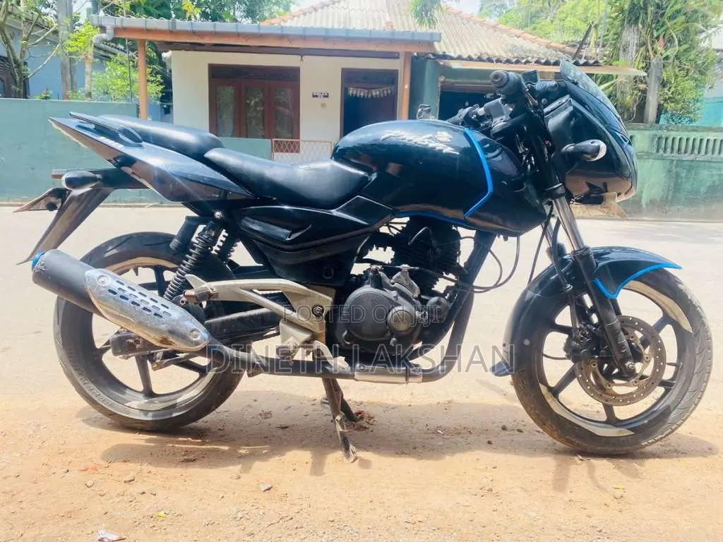 Bajaj Pulsar 2010 Motorbike (Used)