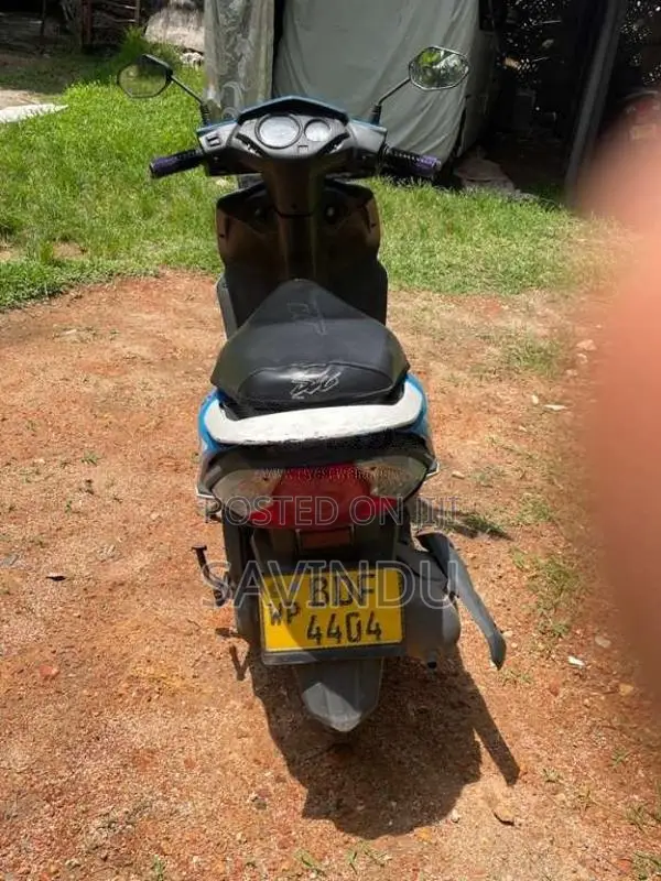 Honda Dio 2015 Motorbike (Used)