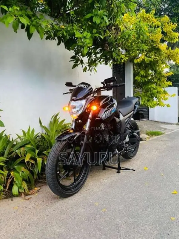 Yamaha FZ-S 2014 Motorbike (Used)
