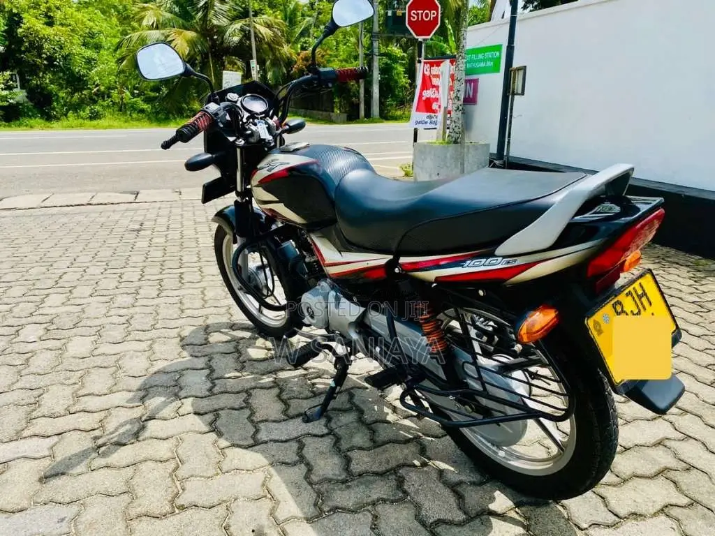 Bajaj CT-100 2024 Motorbike (Used)