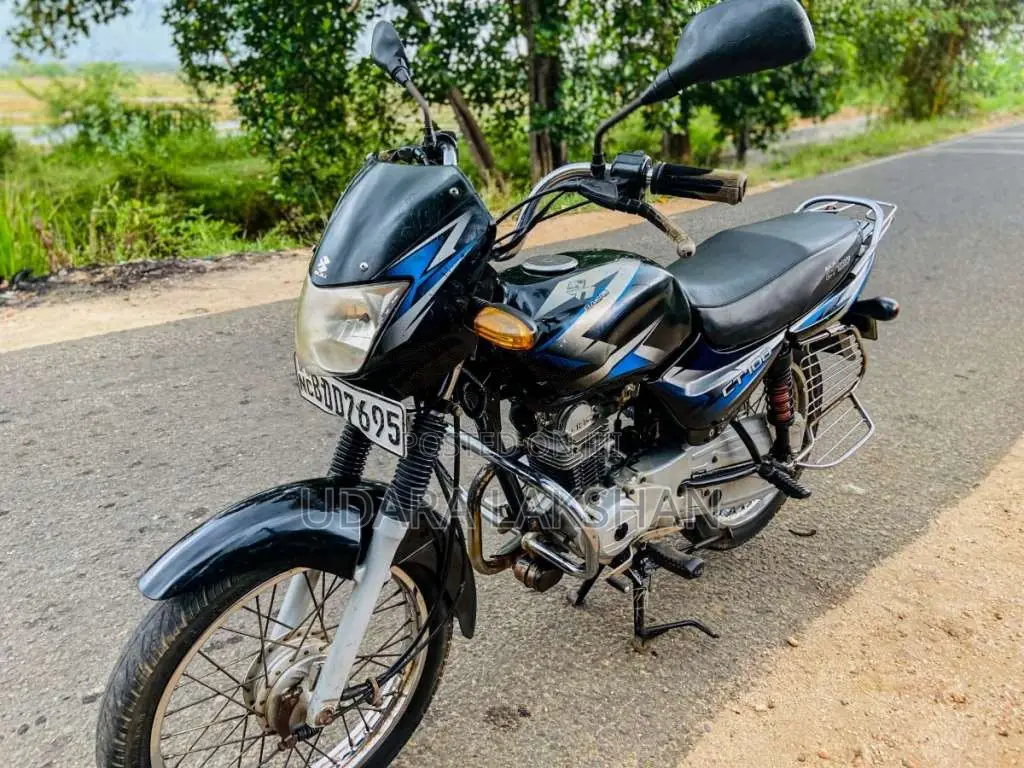 Bajaj CT-100 2015 motorcycle (Used)