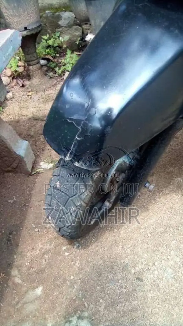 Mahindra Gusto 2015 Motorbike (Used)