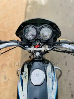 Bajaj CT-100 2015 motorcycle (Used)