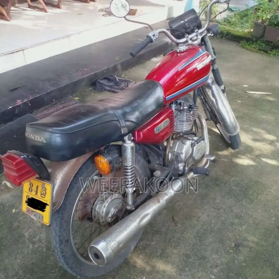 Honda CG125 1983 Motorbike (Used)
