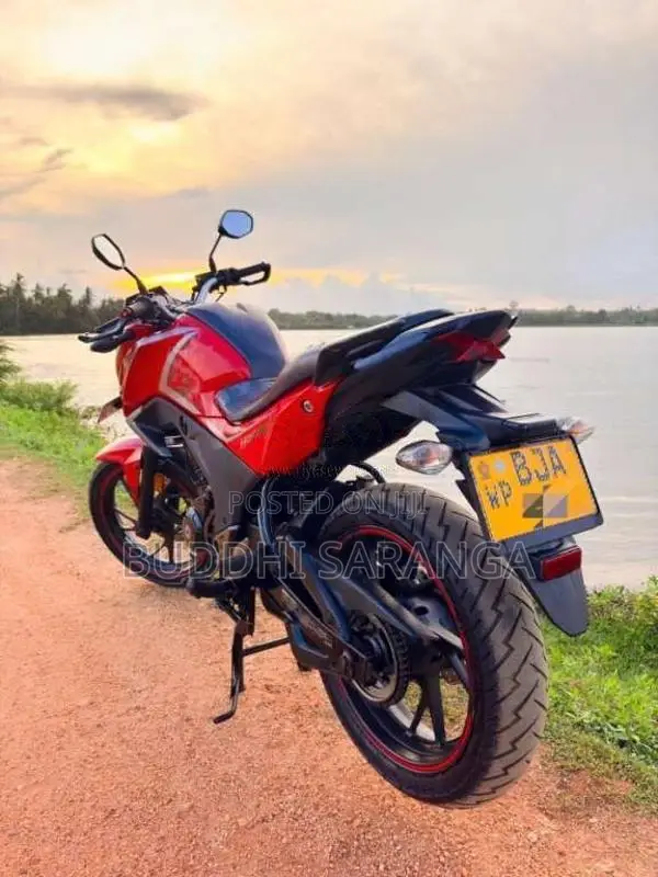Honda CB Hornet 160R 2018 Motorbike (Used)