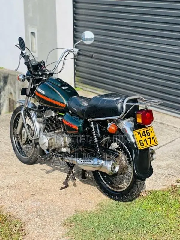 Honda CM 125 1996 Motorbike (Used)