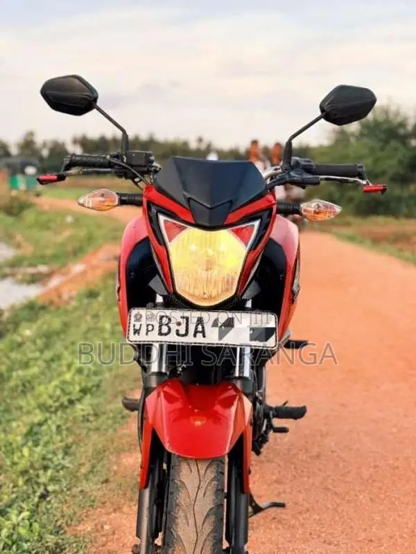 Honda CB Hornet 160R 2018 Motorbike (Used)