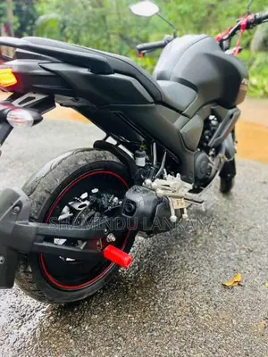 Yamaha FZv4 2025 Motorbike (Used)