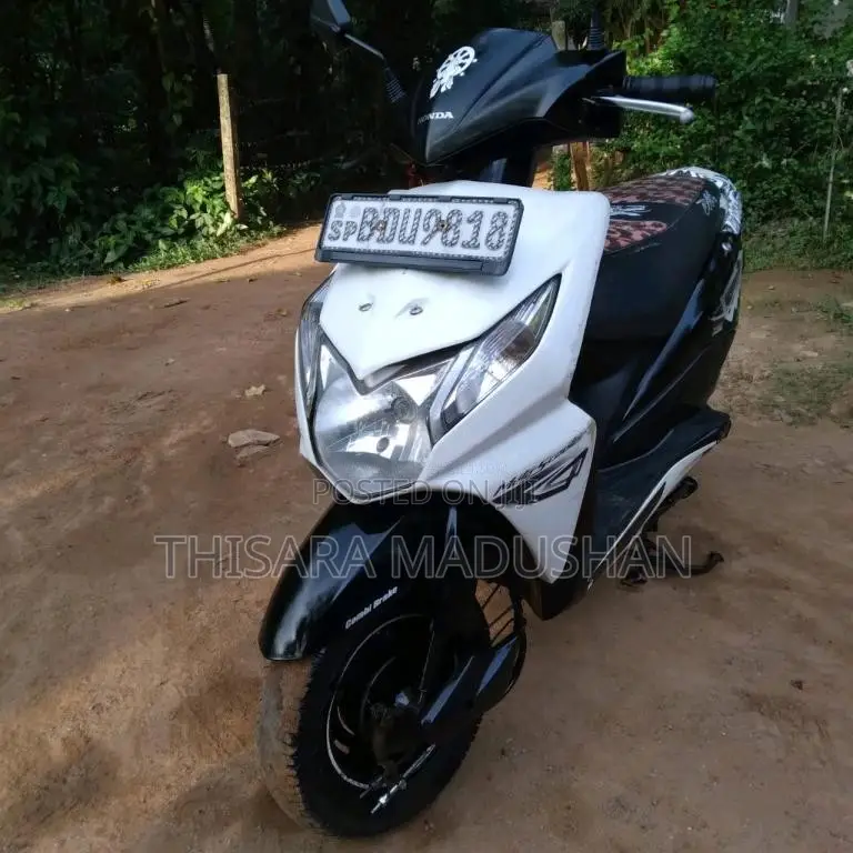 Honda Dio 2016 Motorbike (Used)