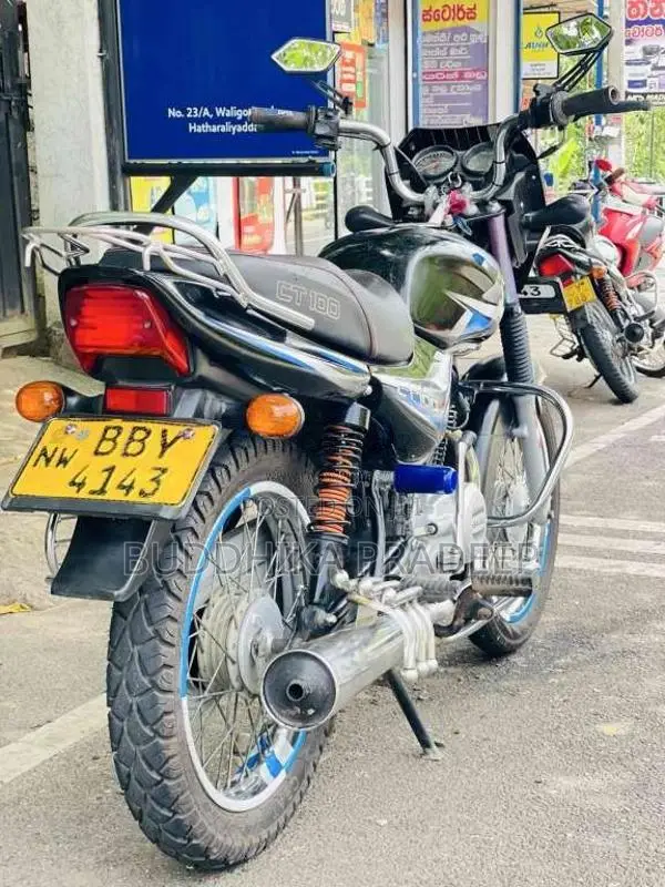 Bajaj CT-100 2015 Motorbike (Used)