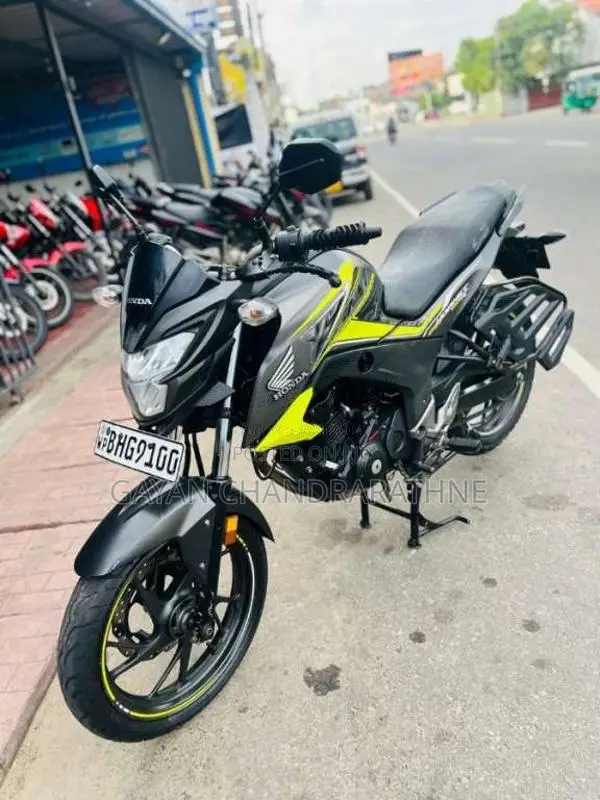 Honda Hornet 2018 Motorbike (Used)