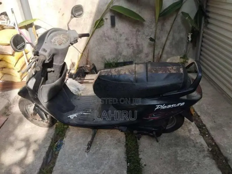 Hero Pleasure 2011 Motorbike (Used)