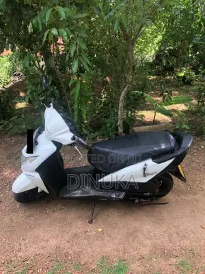 Honda Dio 2013 Motorbike (Used)