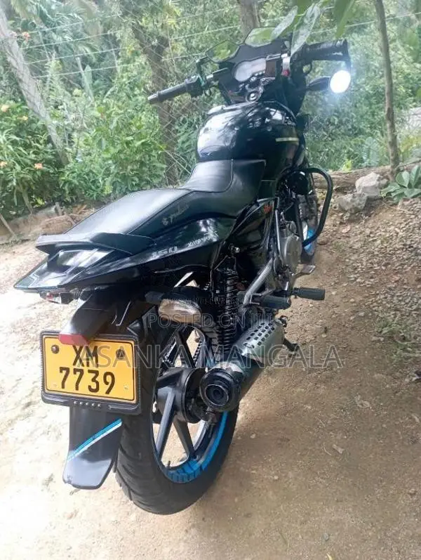 Bajaj Pulsar 150 2012 Motorbike (Used)