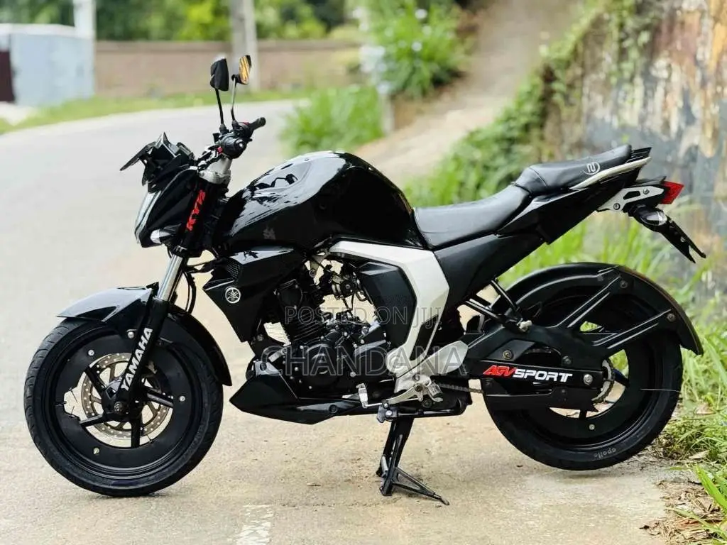 Yamaha Fz Version 2.0 2017 Motorbike (Used)