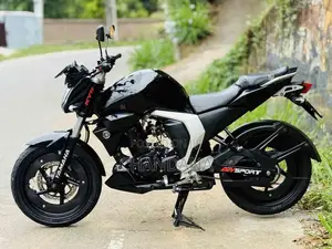 Yamaha Fz Version 2.0 2017 Motorbike (Used)