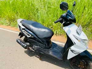 Honda Dio 2015 Motorbike (Used)