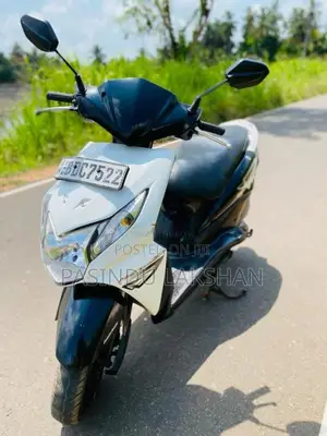 Honda Dio 2015 Motorbike (Used)