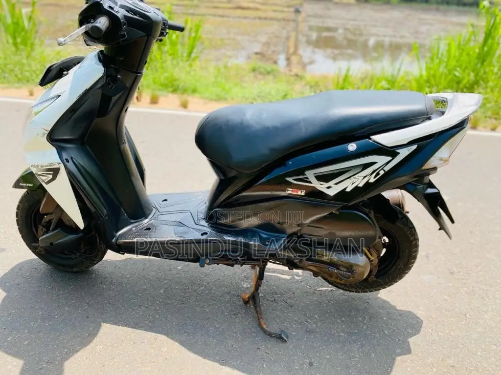 Honda Dio 2015 Motorbike (Used)