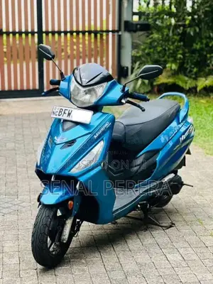 Hero Maestro Edge 2017 Motorbike (Used)