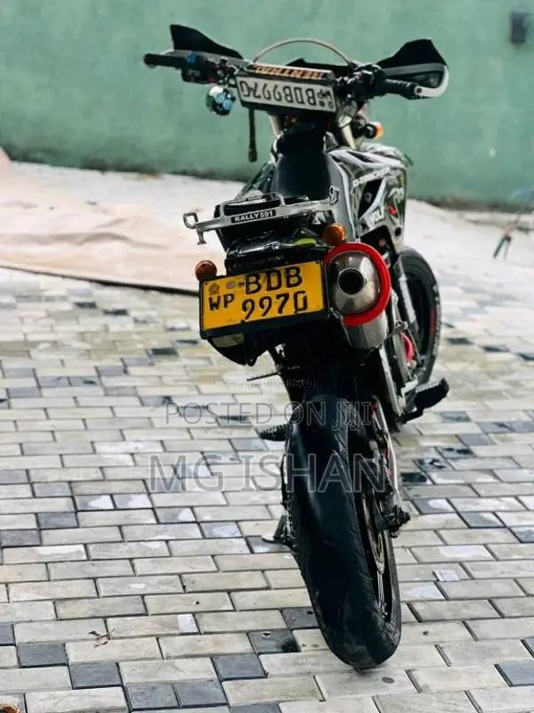 Kawasaki D Tracker 2016 Motorbike (Used)