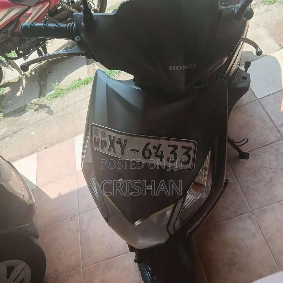 Honda Dio 2012 Motorbike (Used)