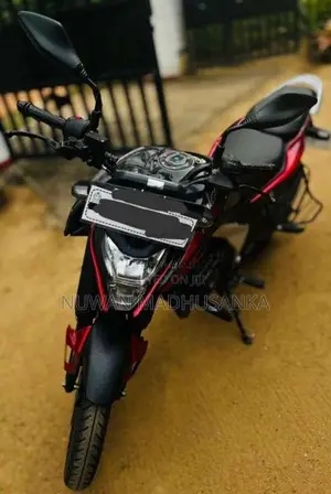 Bajaj Pulsar N125 2025 Motorbike (Used)