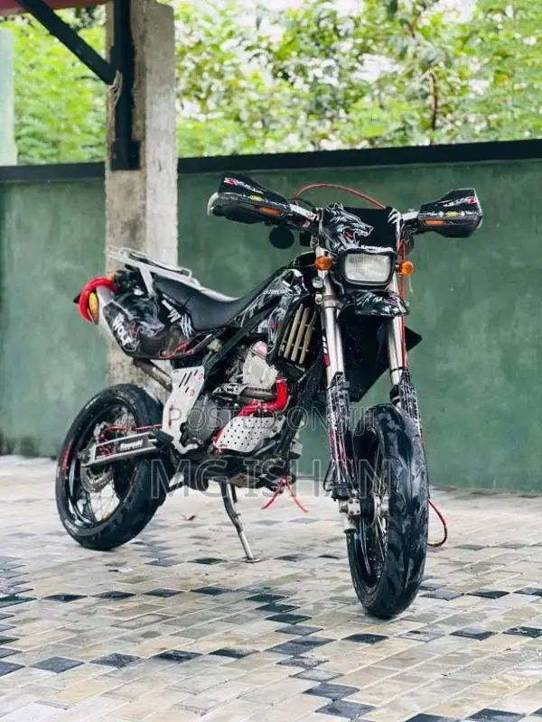Kawasaki D Tracker 2016 Motorbike (Used)