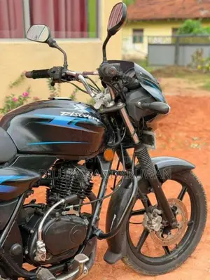Bajaj Discover 2009 Motorbike (Used)