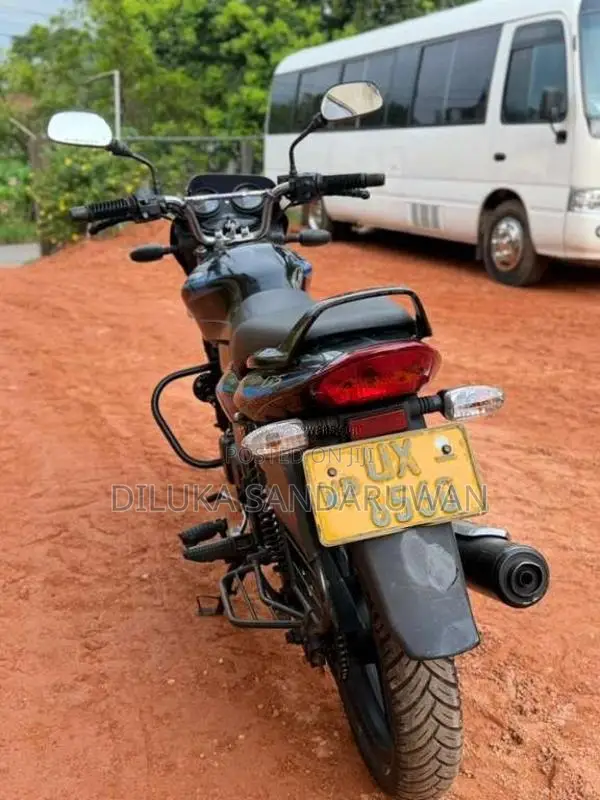 Bajaj Discover 2009 Motorbike (Used)