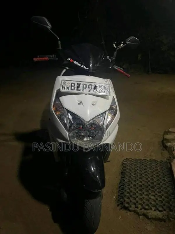 Honda Dio 2017 Motorbike (Used)
