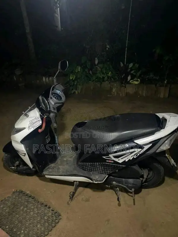 Honda Dio 2017 Motorbike (Used)