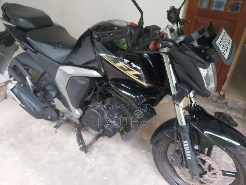 Yamaha FZ 2016 Motorbike (Used)