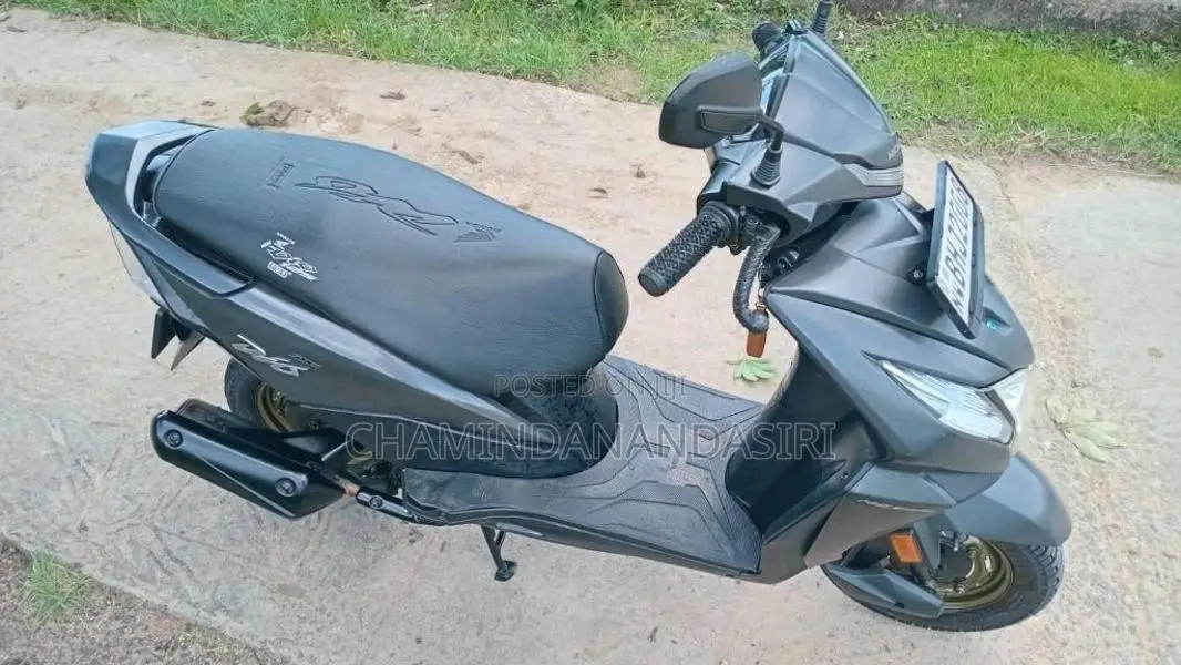 Honda Dio 2018 Motorbike (Used)