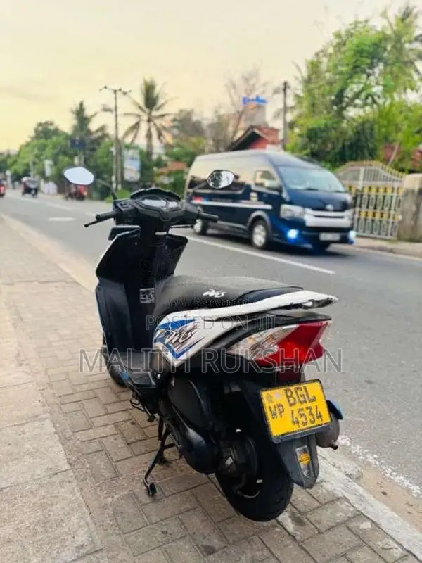 Honda Dio 2018 Motorbike (Used)