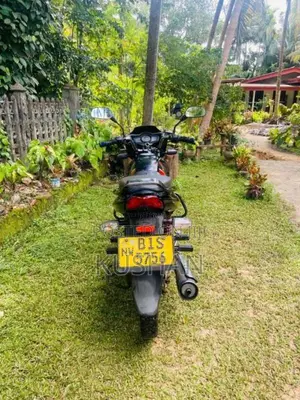 Mahindra Centuro 2018 Motorbike (Used)