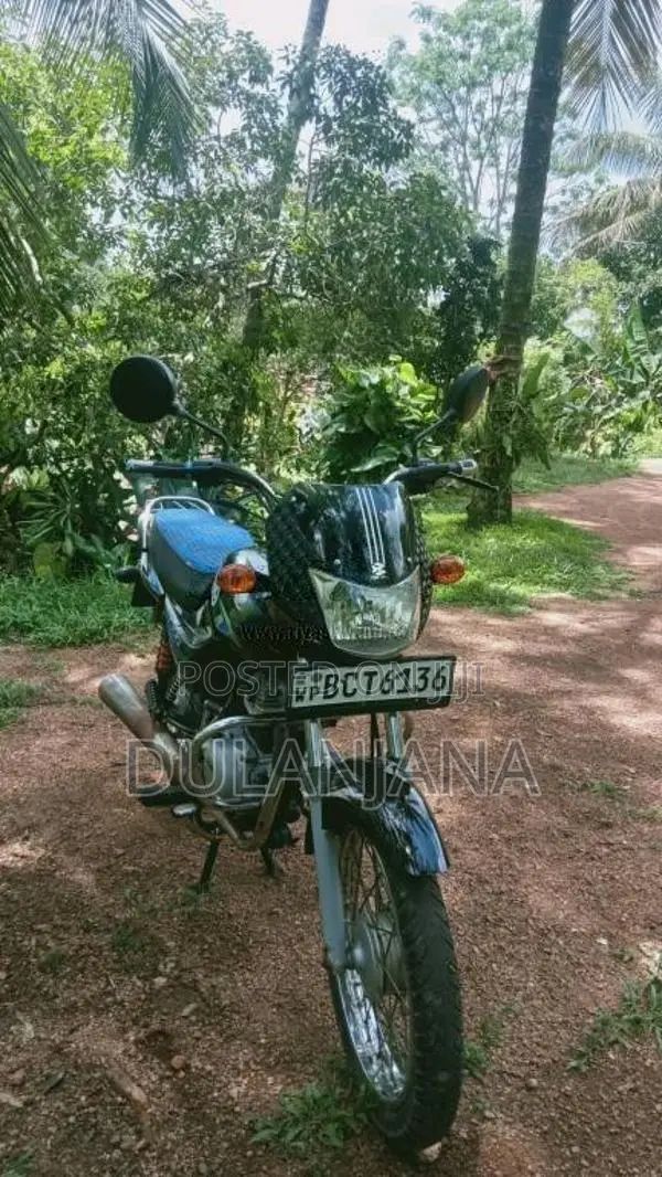Bajaj CT-100 2015 Motorbike (Used)