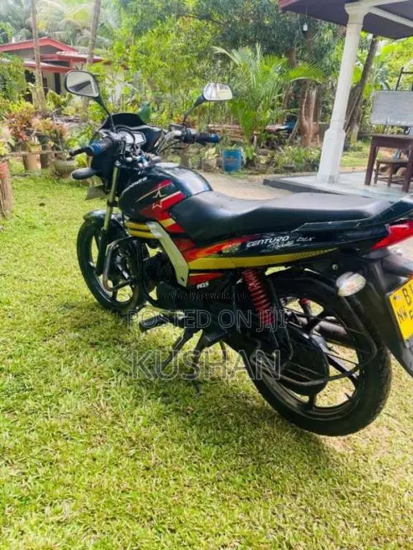 Mahindra Centuro 2018 Motorbike (Used)
