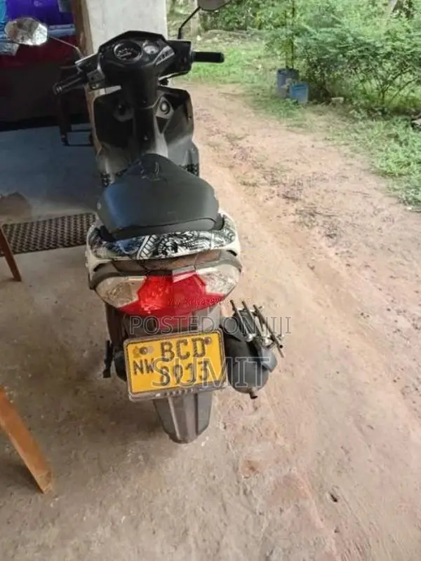 Honda Dio 2015 Motorbike (Used)