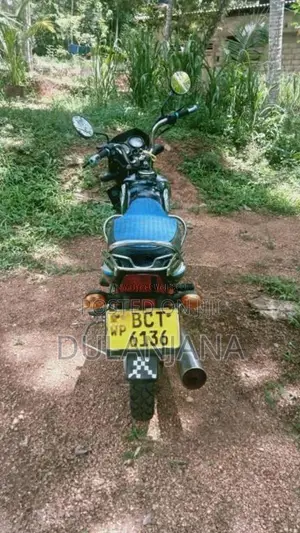 Bajaj CT-100 2015 Motorbike (Used)