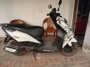 Honda Dio 2015 Motorbike (Used)