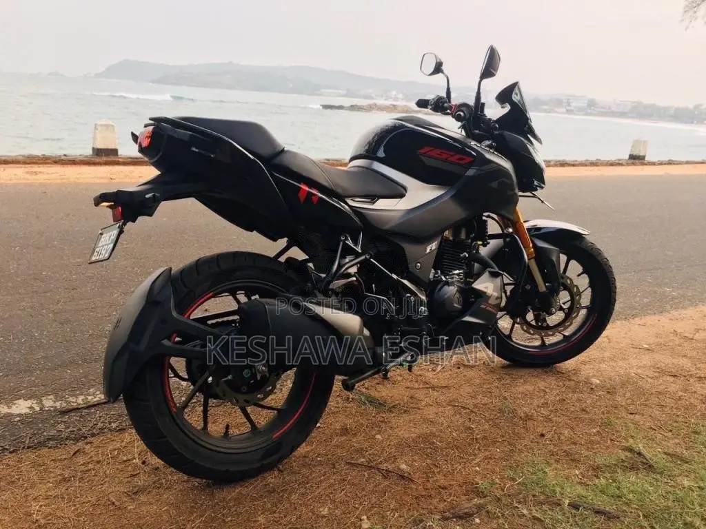 Hero Hunk 2025 Motorbike Unregistered (Recondition)