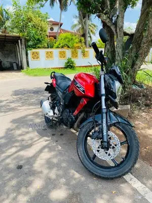Yamaha FZ 2013 Motorbike (Used)