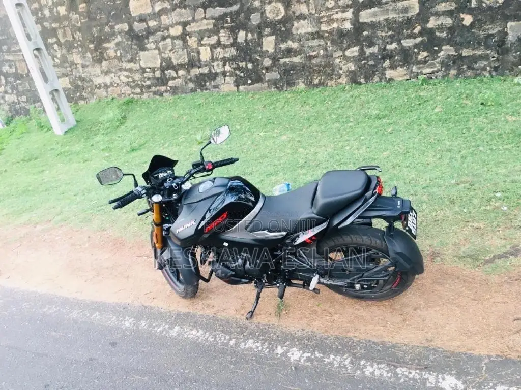 Hero Hunk 2025 Motorbike Unregistered (Recondition)