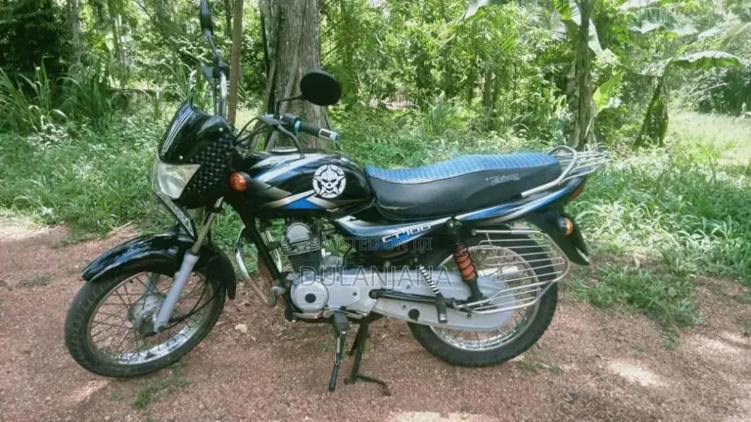 Bajaj CT-100 2015 Motorbike (Used)